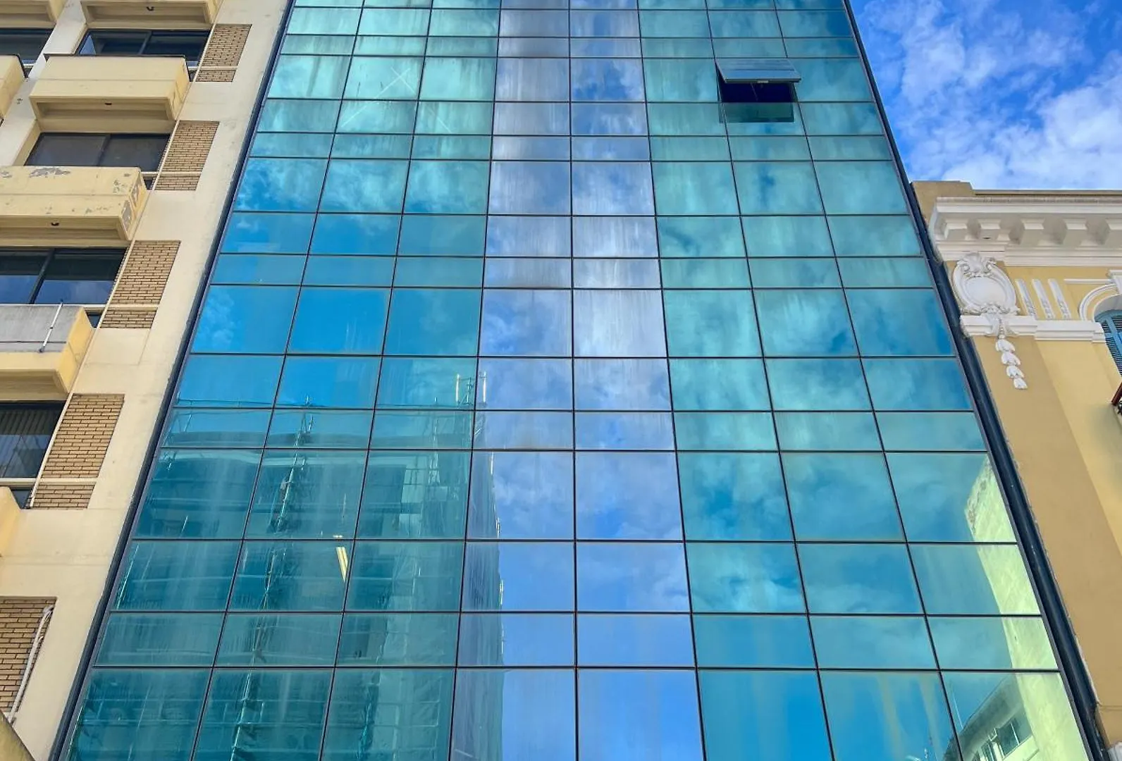 Homevision Okto Penthouse View - Super Central Soluň